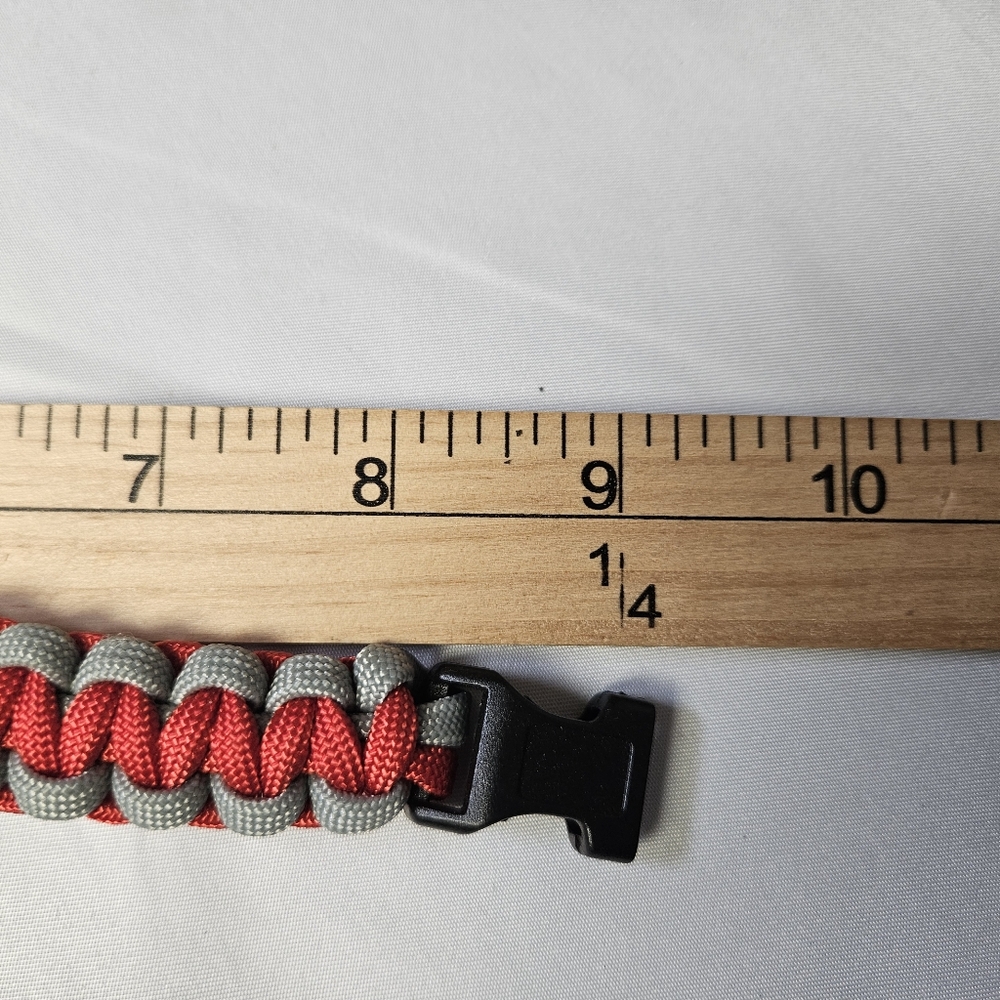 Handmade Red and Gray 550‎ Paracord Bracelet Size 9" - Picture 4 of 4